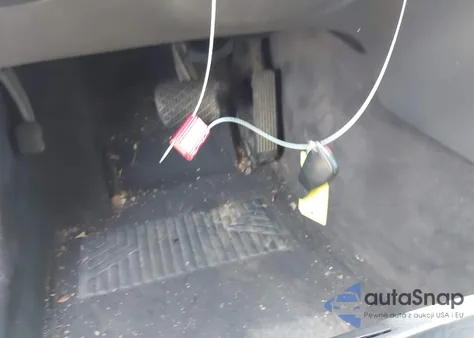 2004 Mercedes-Benz E 320 z USA, uszkodzony, nr VIN WDBUH65J14A394363